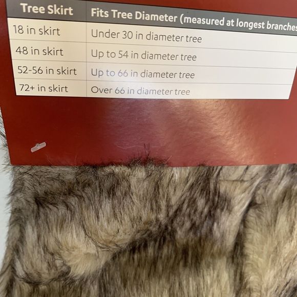 Christmas Tree Skirt Faux Fur Fluffy Fashion Elegant Bottom Decor Artificial - Picture 7 of 7